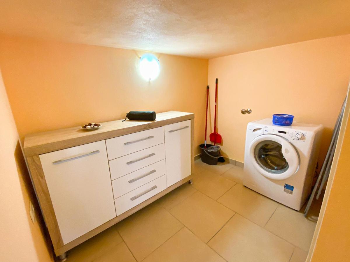 Synergy Deluxe Apartment *